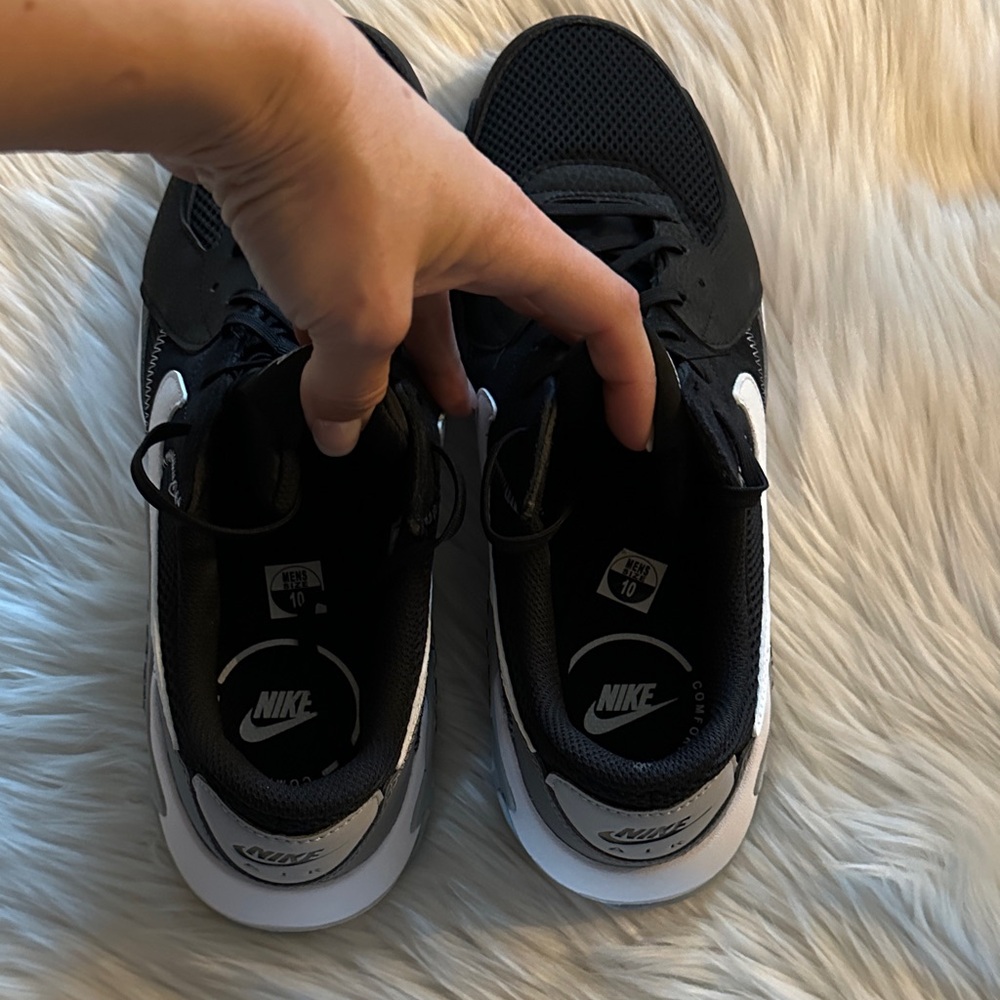 Nike Air Max Black and White Sneakers - Picture 7 of 10